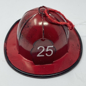 New Fireman Fire Hat CHRISTMAS‎ Tree ORNAMENT Red Metal 4.5” Rescue Firewoman